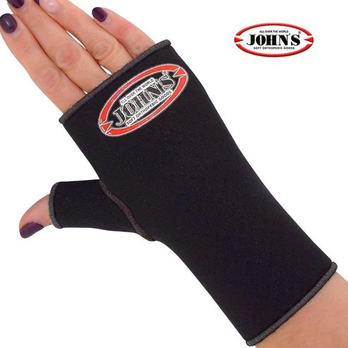 John\'s Neoprene Wrist Support Код 120104, Medium Right Black 1 брой