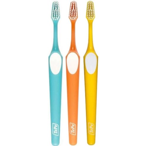 Tepe Supreme Soft Toothbrush 3 бр, светло синя - портокал - Жълто