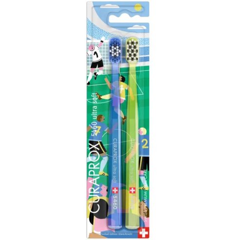 Curaprox Football Edition 5460 Ultra Soft Toothbrush Меки четки за зъби за възрастни с изключително нежни & устойчиви влакна за ефективно почистване 2 броя