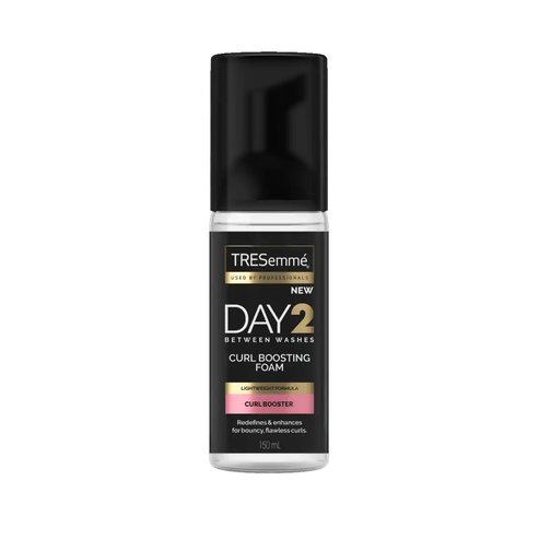 TRESemme Day 2 Curl Boosting Foam Пяна за коса с къдрици за хидратация, освежаване и обем 150ml