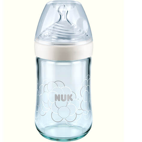 Nuk Nature Sense Стъклена бутилка със силиконов отвор за зърна 1 (0-6 месеца) Средна дупка за мляко 240ml - Бяло